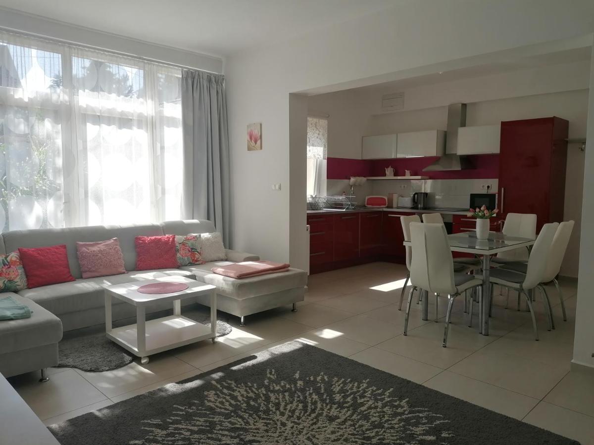 Ferienwohnung Angela Haz Balatonberény Exterior foto